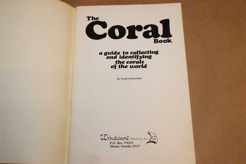 The Coral Book — Koralen Verzamelen en Determineren, Ophalen of Verzenden, Gelezen, Overige onderwerpen