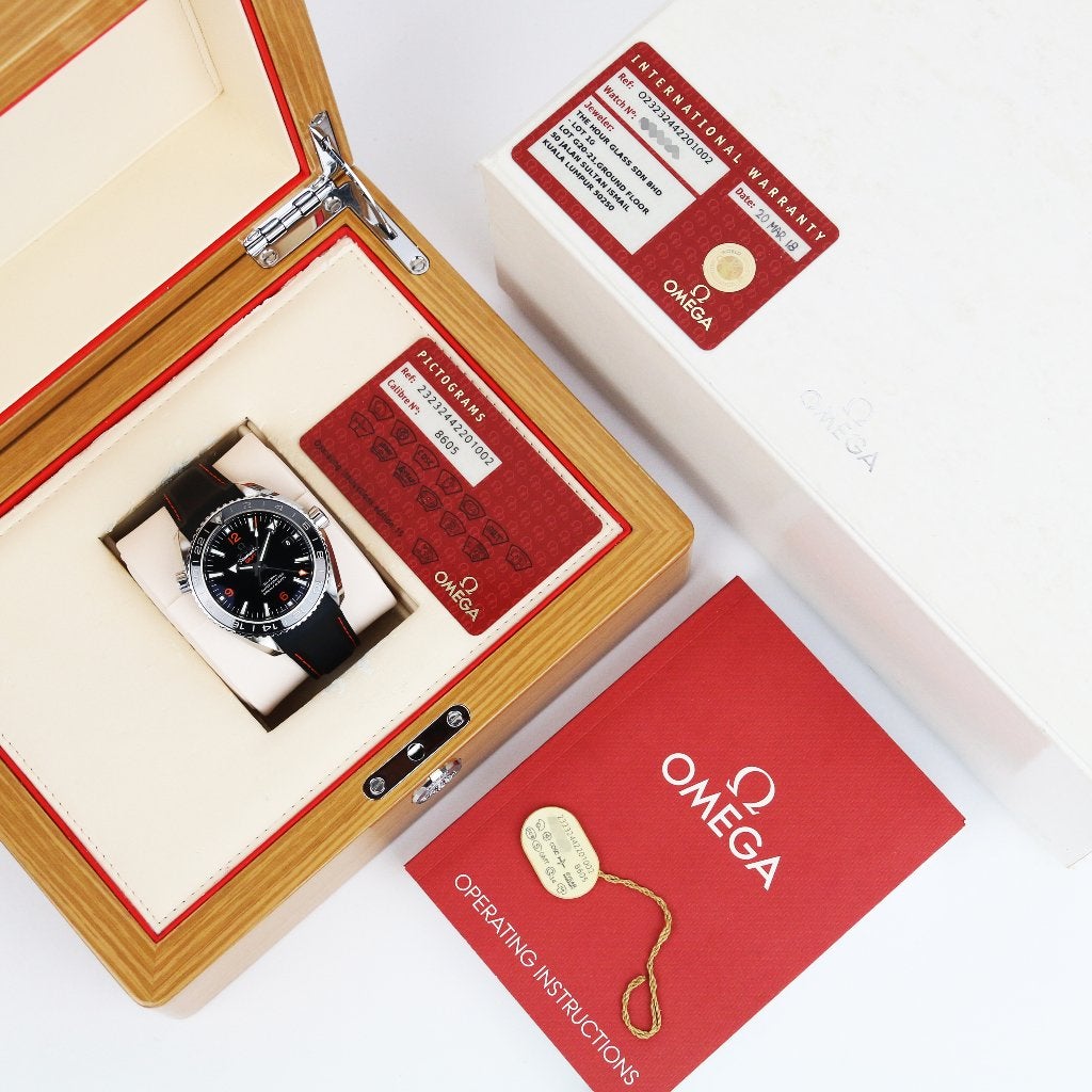 Omega Planet Ocean GMT 43.5 (Zeer goed/ 2018), Staal, Polshorloge, Kunststof, Ophalen of Verzenden