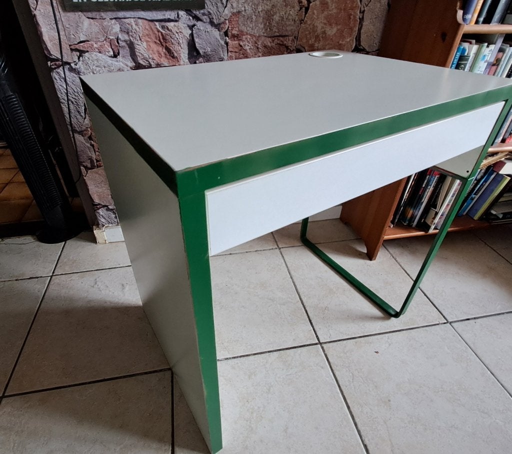 Bureau klein, Ophalen, Gebruikt, Kinderbureau, IKEA