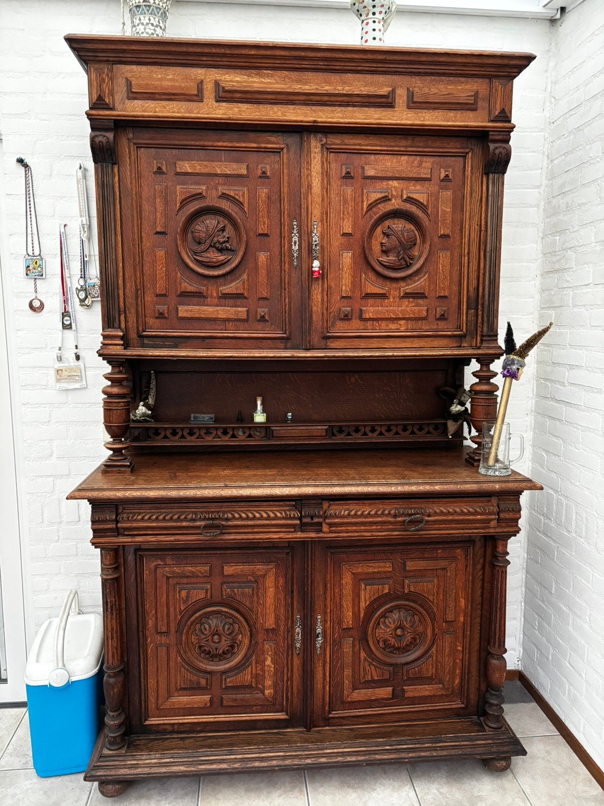 Oude Henri Deux kast, Antiek en Kunst, Ophalen of Verzenden
