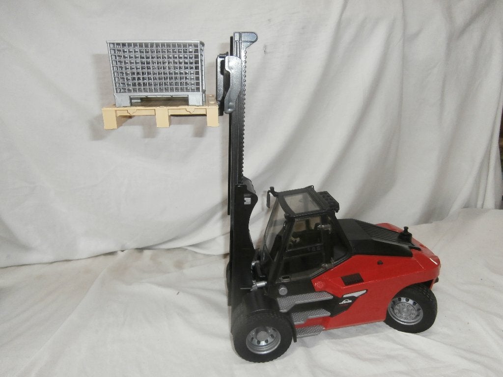 Bruder Linde HT 160 Heftruck met Pallet en 3 Kratten, Ophalen, Gebruikt