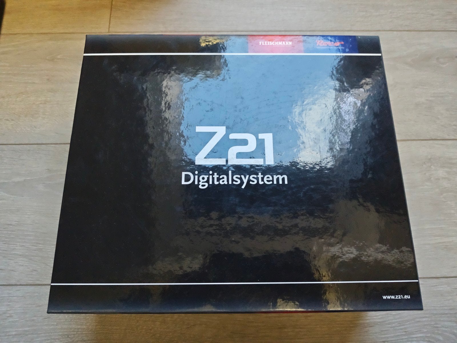 Roco Z21 Digitalsystem met TP-Link Router - Nieuw in doos, Transformator of Voeding, Gelijkstroom, Fleischmann, Nieuw