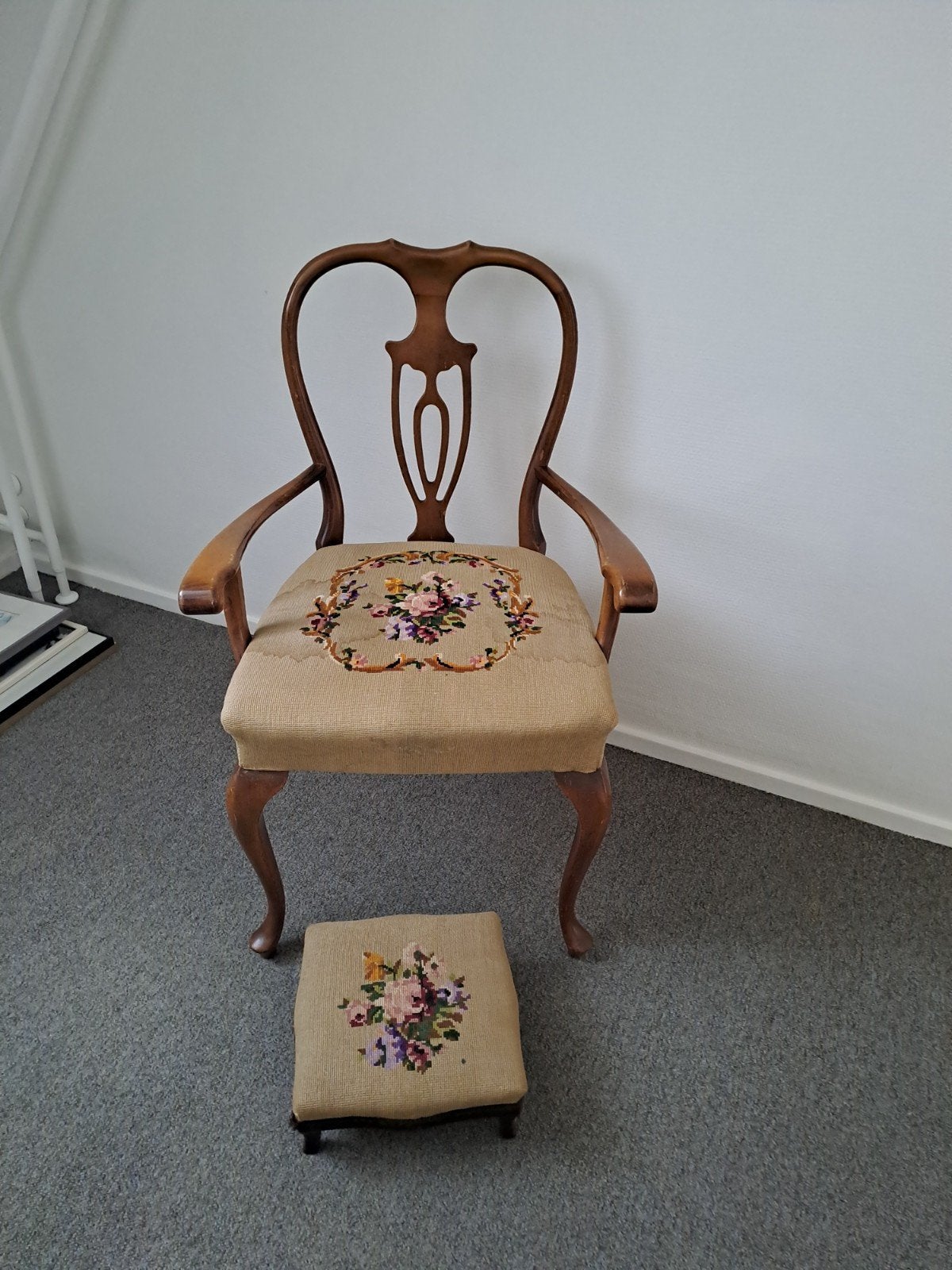 Vintage stoel met voetenbankje, Antiek en Kunst, Ophalen