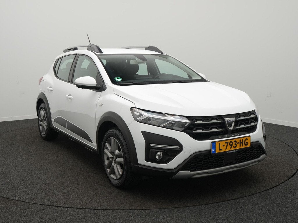 Dacia SANDERO Stepway TCe 100 Bi-Fuel Essential - RIJKLAARPR, Auto's, Dacia, Voorwielaandrijving, 12 maanden, Stof, 610 kg