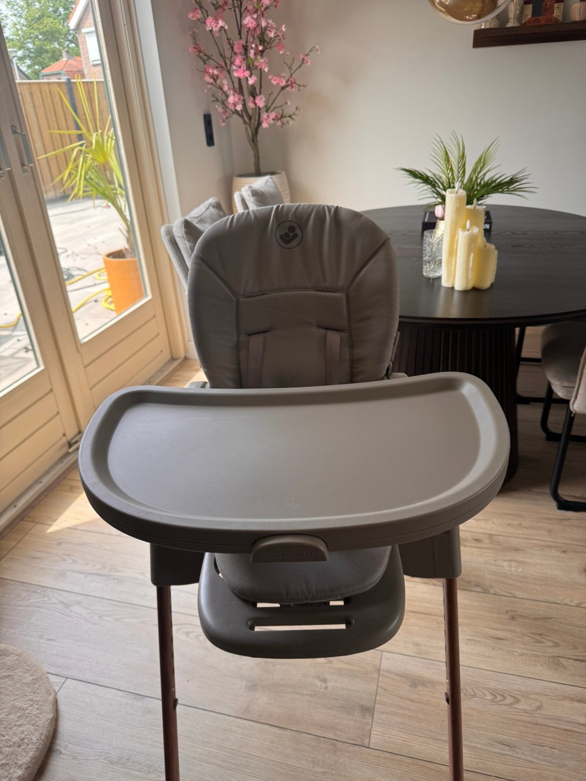 Maxi-Cosi minla plus - beige, Kinderen en Baby's, Kinderstoelen, Ophalen, Zo goed als nieuw, Overige typen, Stoelverkleiner
