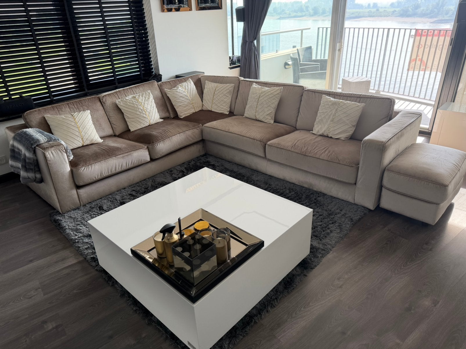 Hoekbank Champagne Glans Stof Richmond Interiors, Ophalen, Zo goed als nieuw, Stof
