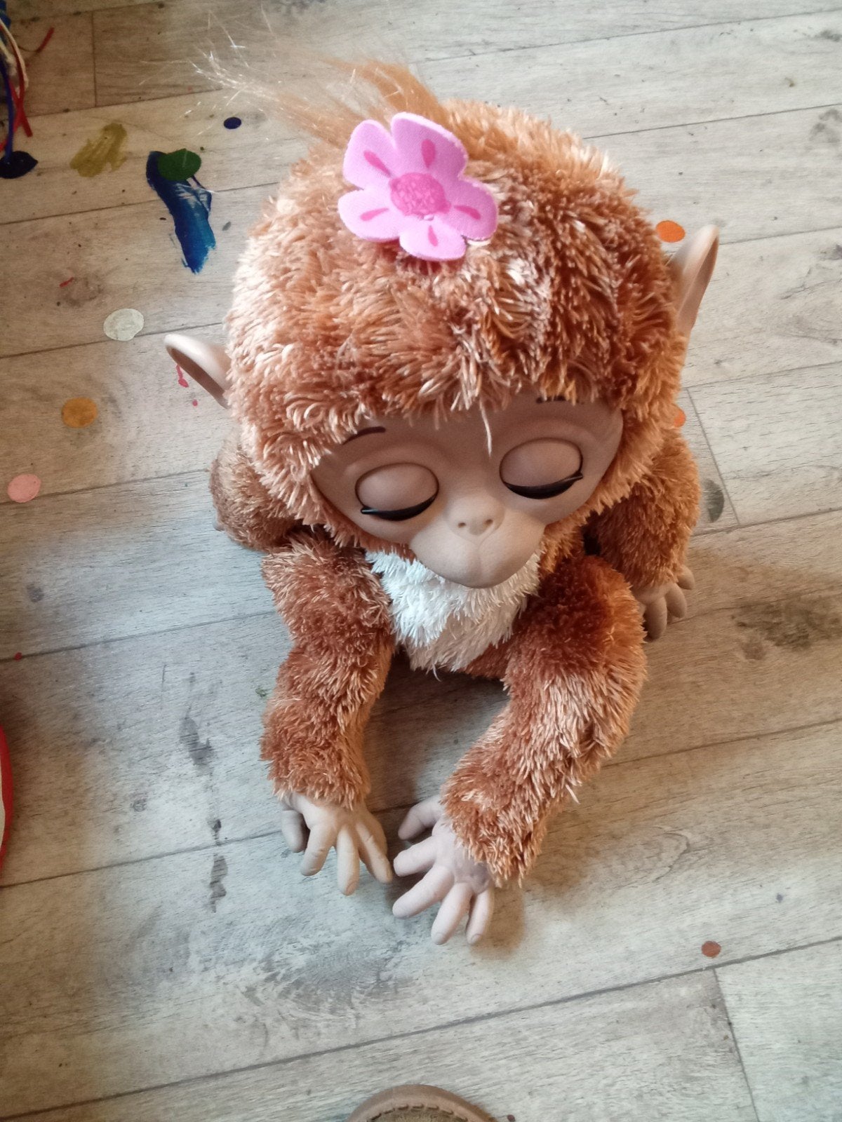 schattige knuffelaapje aan en uit knop erin bloem in haar, Overige merken, Met geluid, Overige karakters, Nieuw
