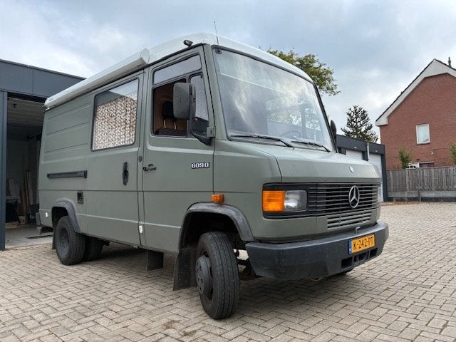 Te koop Mercedes 609D camper, Particulier, Buscamper of Camperbus, Mercedes-Benz