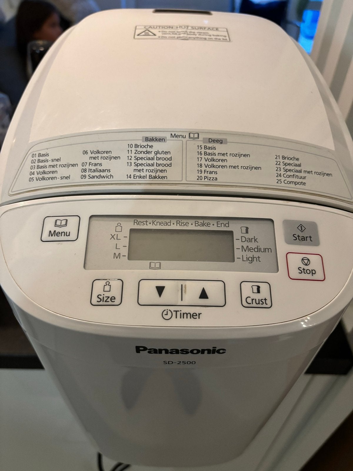 Panasonic SD-2500 Broodbakmachine - Zo goed als nieuw, 800 tot 1200 gram deeg, Ophalen, Met timer, Gebruikt