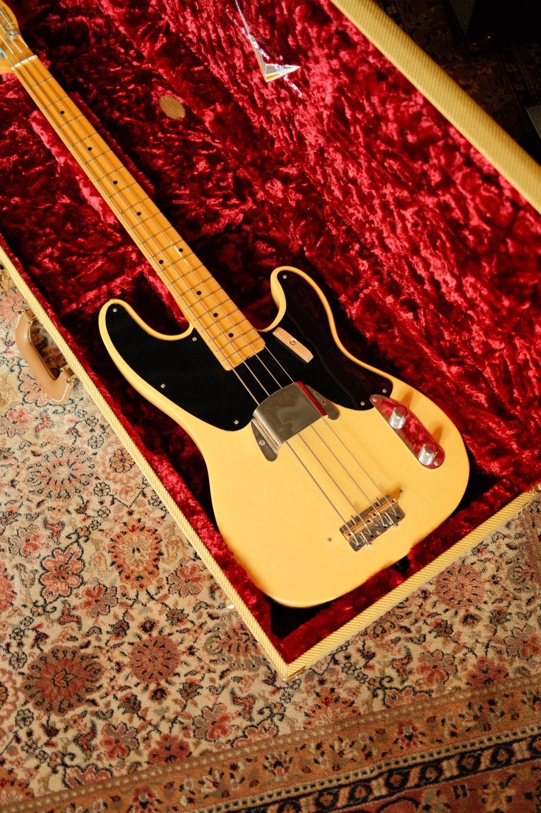FENDER CUSTOM SHOP 1951 P-BASS, Muziek en Instrumenten, Ophalen, Zo goed als nieuw, Elektrisch