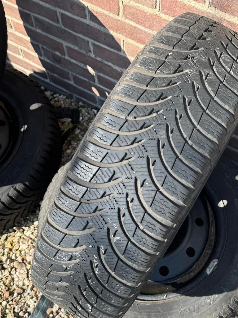 Winterbanden met velgen - 15 inch, Auto-onderdelen, Banden en Velgen, Overige, Gebruikt, 15 inch, Overige