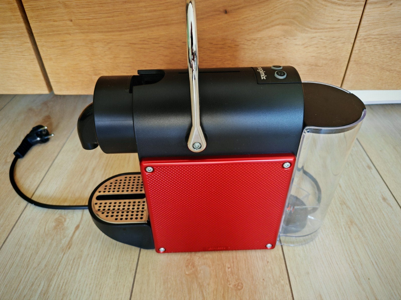 Magimix Nespresso koffiezetapparaat - Rood, Ophalen, Gebruikt, Espresso apparaat, 1 kopje