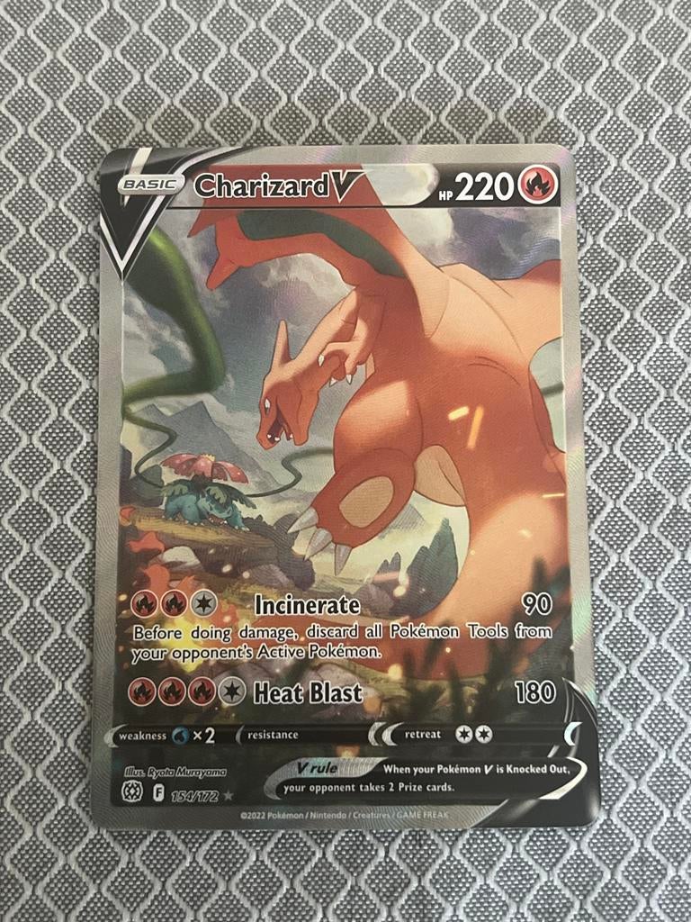 Charizard V 154/172, Ophalen of Verzenden, Zo goed als nieuw, Losse kaart, Foil