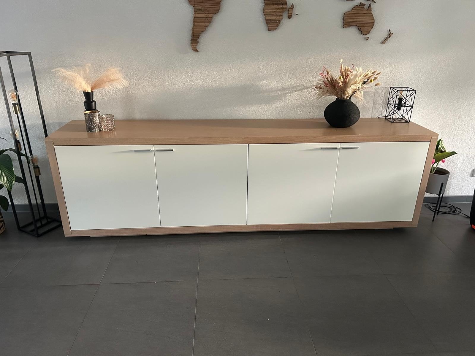 Dressoir met 4 Hoogglans Deurtjes - 266x50x80cm Happy Living, Huis en Inrichting, Kasten | Dressoirs, Ophalen, Gebruikt, 25 tot 50 cm