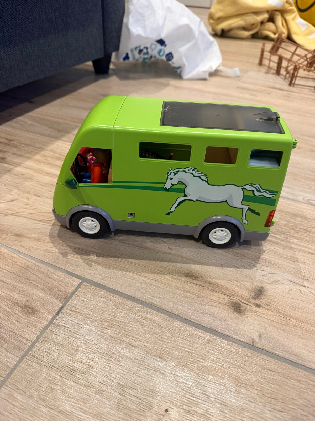 PLAYMOBIL Paardentrailer met paarden en accessoires, Ophalen, Gebruikt
