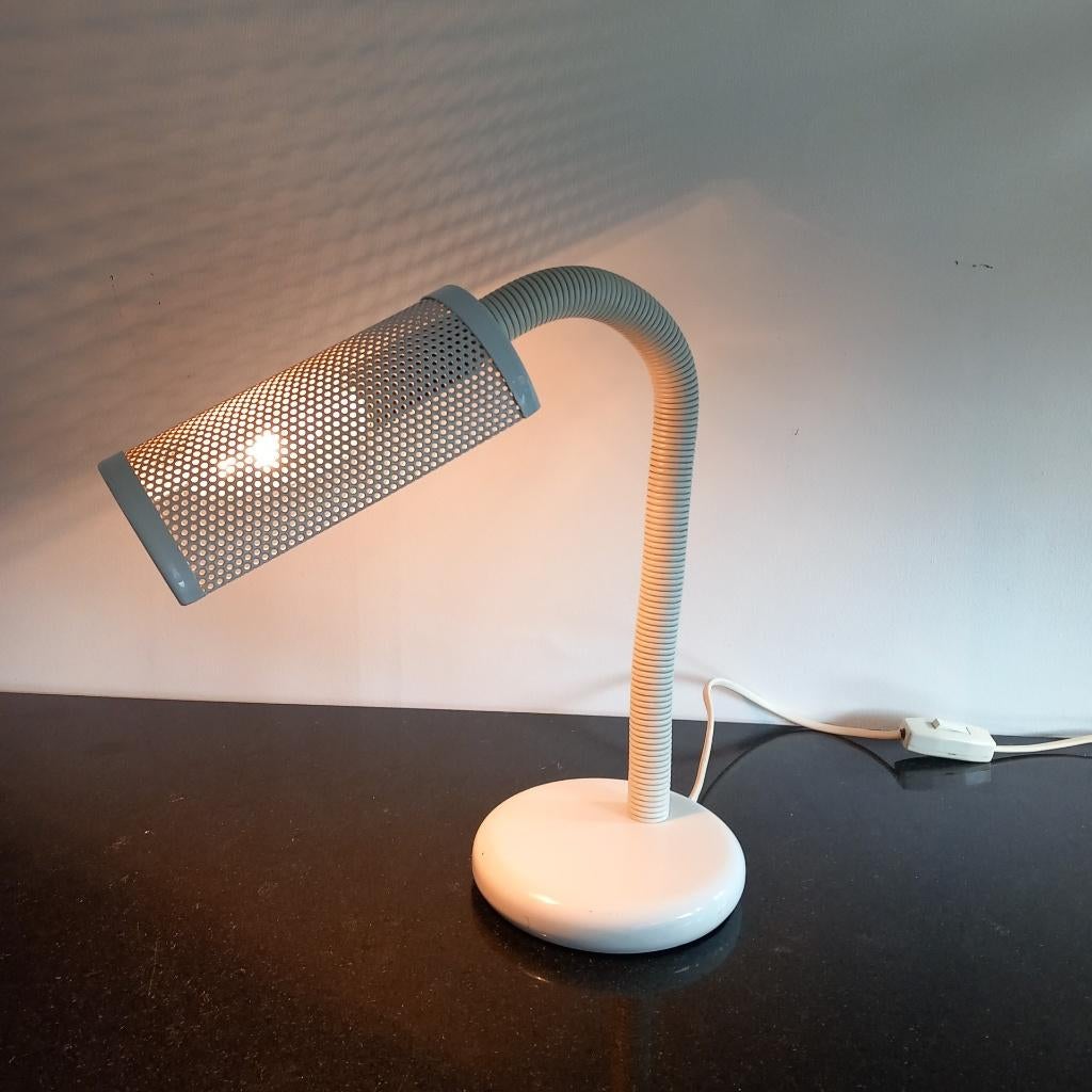 Happy Light Vintage Design Bureaulamp met geperforeerde kap, Huis en Inrichting, Lampen | Tafellampen, Ophalen of Verzenden, Gebruikt