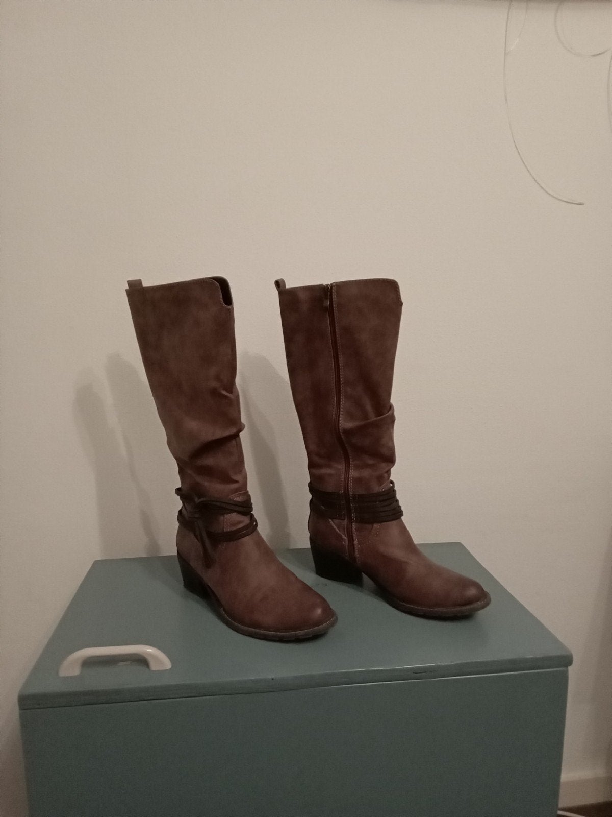 bruine hoge dames laarzen / cowboylaarzen kleine maat 40, Hoge laarzen, Bruin, Ophalen of Verzenden, Zo goed als nieuw