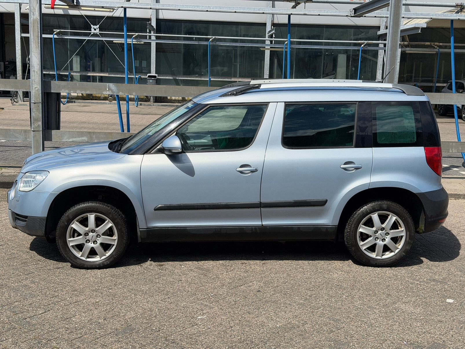 Skoda Yeti 1.2 TSI 77KW DSG 2011 Blauw Met Schade 96k km NAP, 4 cilinders, Blauw, Origineel Nederlands, 600 kg