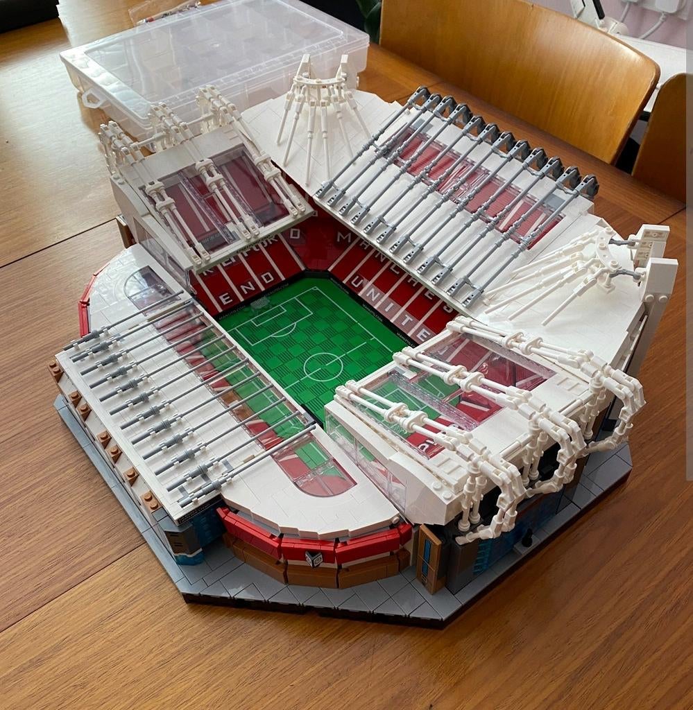 Lego Old Trafford Manchester United Stadion compleet, Kinderen en Baby's, Speelgoed | Duplo en Lego, Lego, Ophalen of Verzenden