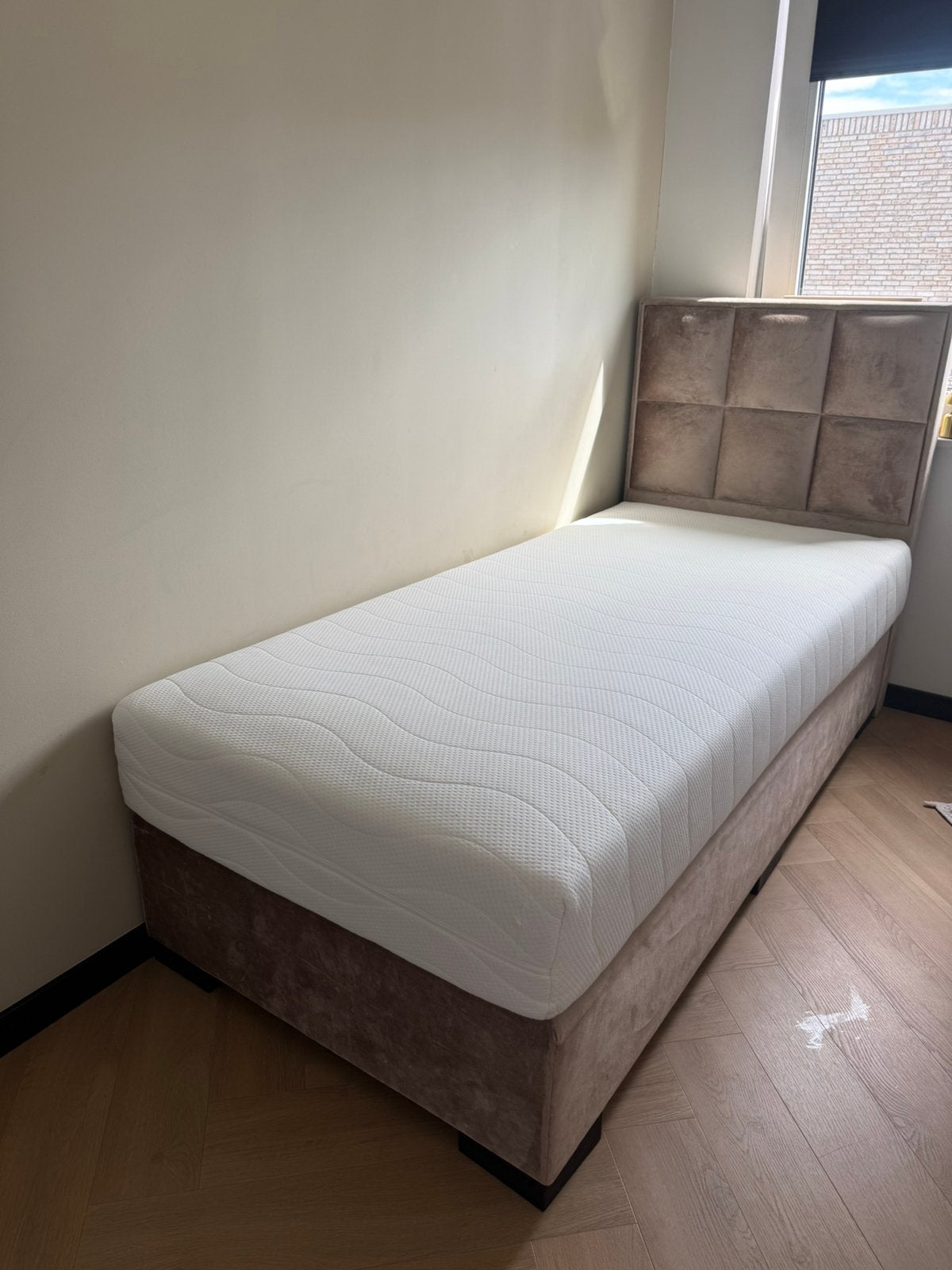 Boxspring, Ophalen, Zo goed als nieuw, Eenpersoons, Meerkleurig