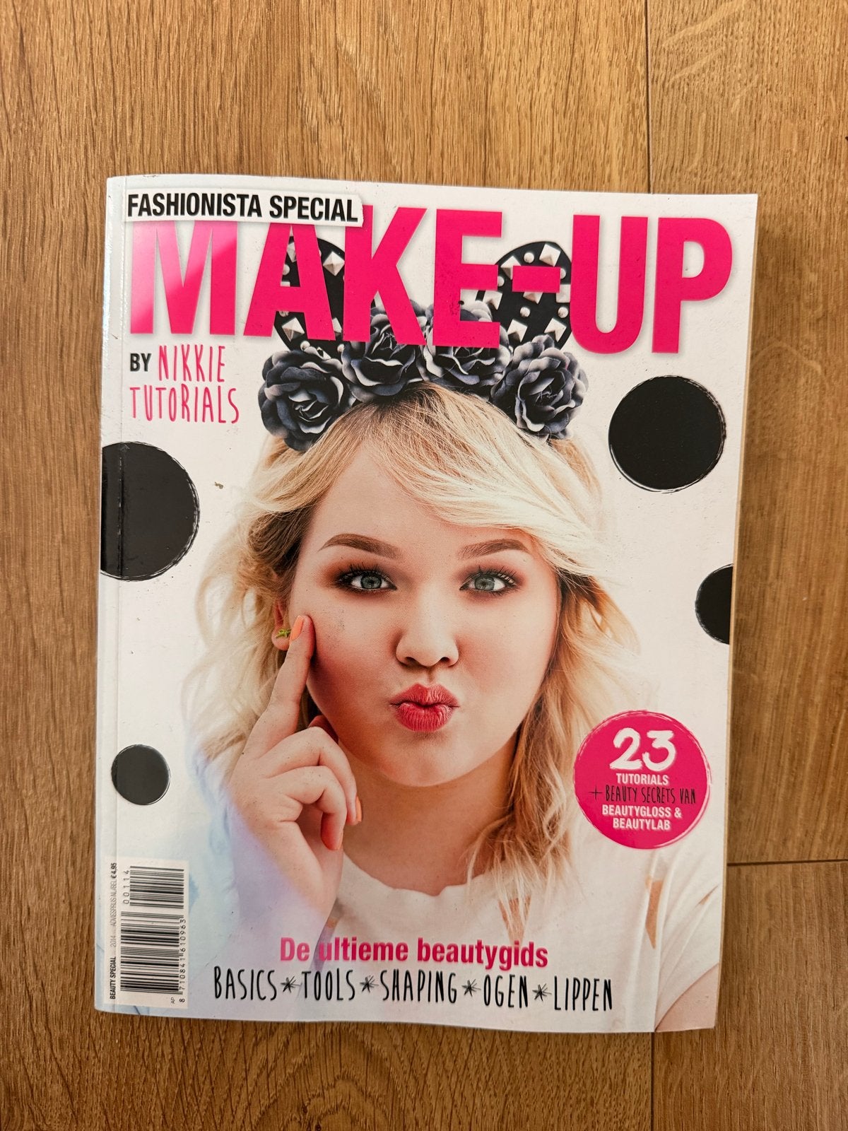 Fashionista Special Make-Up by Nikkie Tutorials, Verzenden, Zo goed als nieuw, Glossy