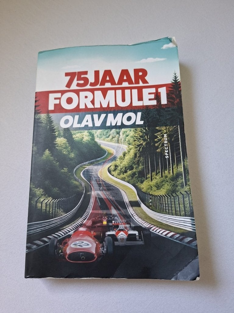 75 Jaar Formule 1 - Olav Mol, Gelezen, Ophalen of Verzenden, Overige sporten, Olav Mol