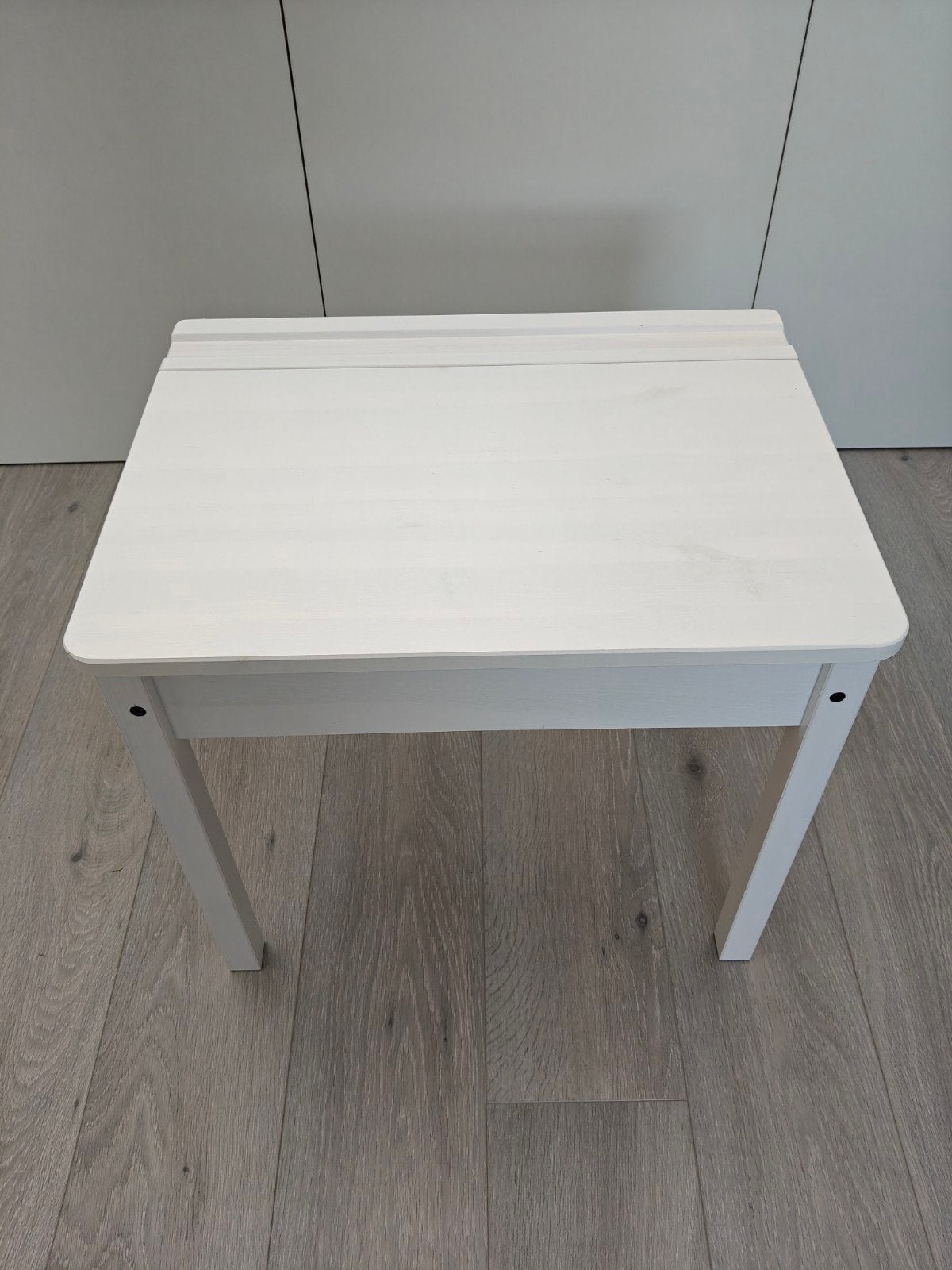 Ikea Sundvik kindertafel met opbergruimte 60x45x55, Ophalen, Zo goed als nieuw, Tafel(s)