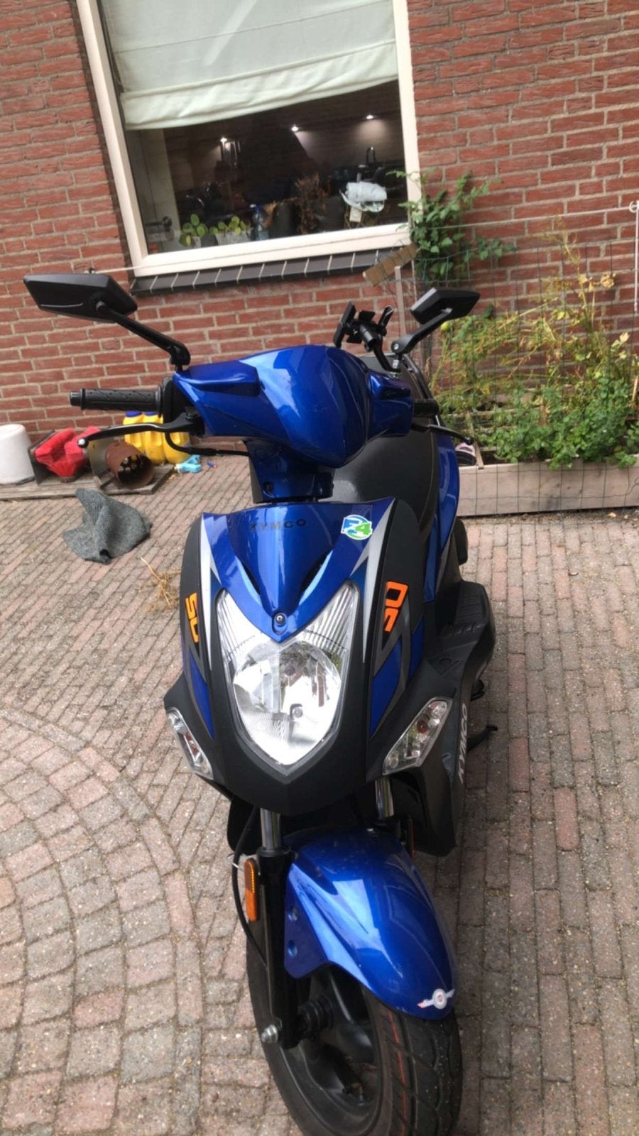 Kymco agility 50 4 takt geel kenteken, Ophalen, Maximaal 45 km/u, Zo goed als nieuw, 50 cc