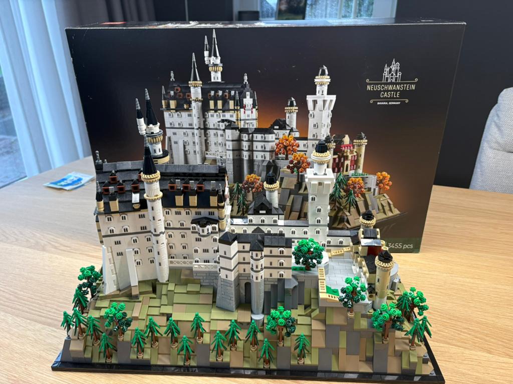 Lego 21063 Neuschwanstein kasteel vaste prijs € 150, Ophalen, Zo goed als nieuw