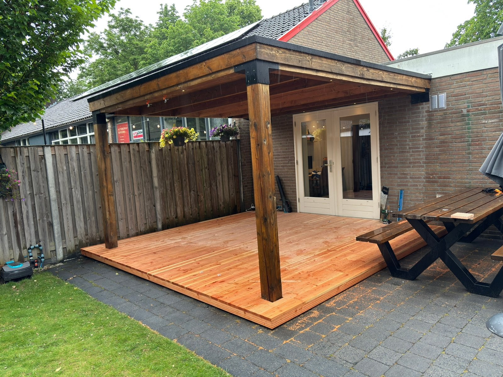 Timmerman & klusjesman Vlonders Tuinconstructies & Renovatie