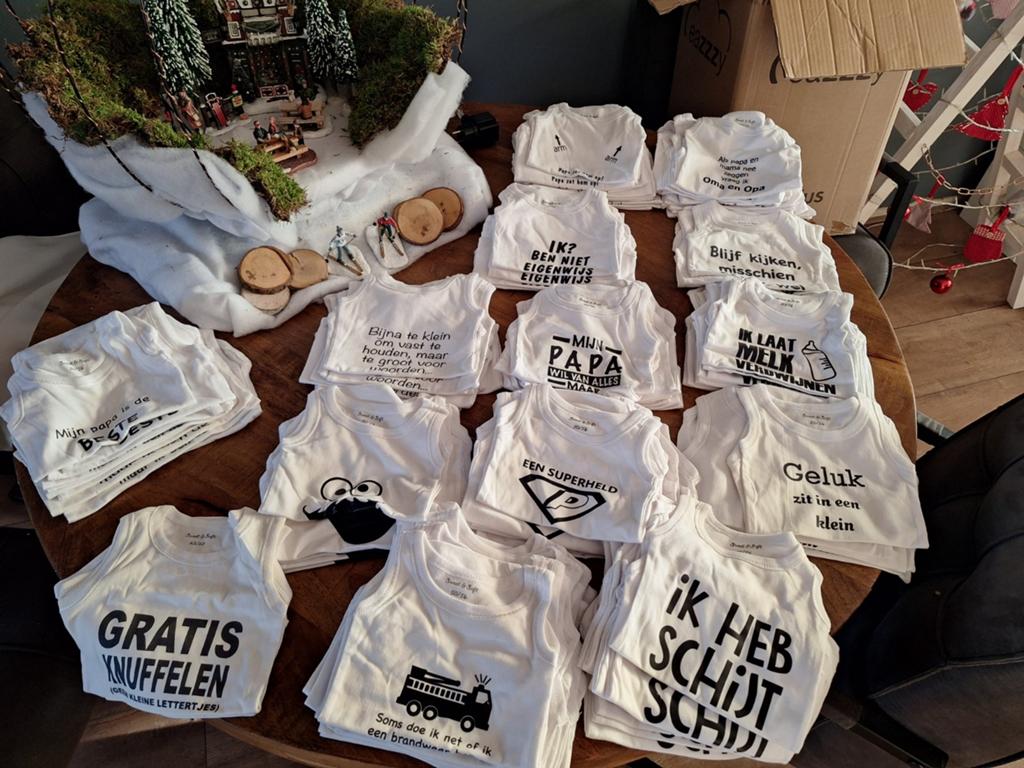 Rompertjes, Kinderen en Baby's, Babykleding | Overige, Ophalen of Verzenden, Nieuw, Jongetje of Meisje