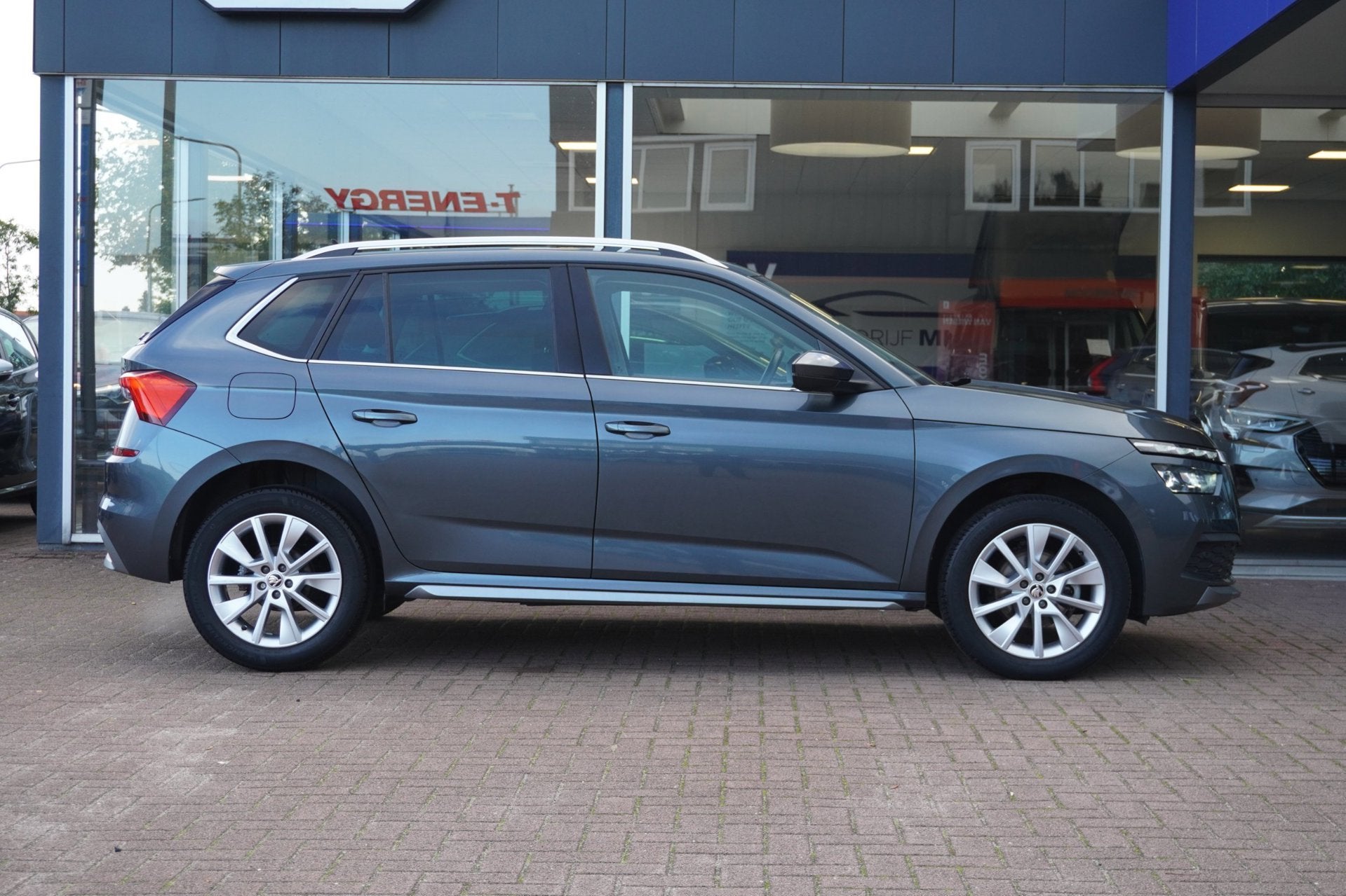 Skoda Kamiq 1.0 TSI Business Edition Automaat | Airco | Elek, Stof, Gebruikt, 3 cilinders, Kamiq