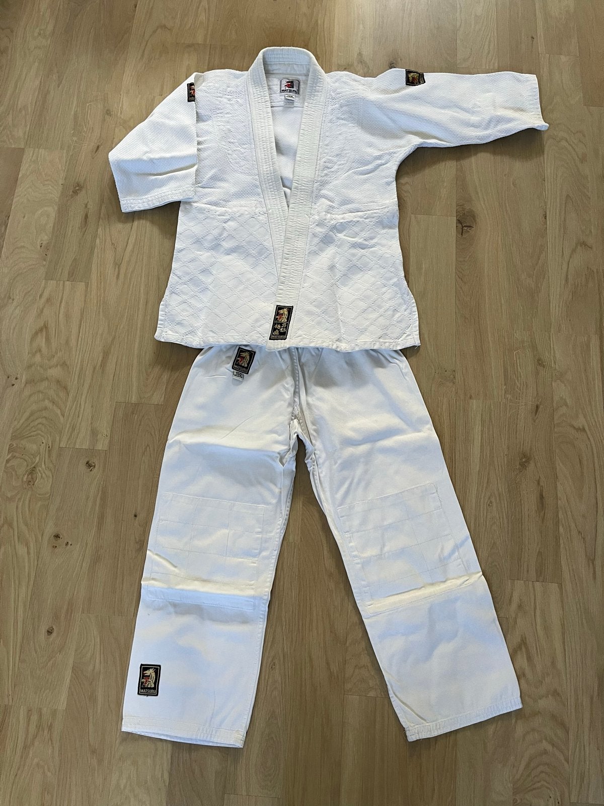 Matsuru Judopak Maat 150 - Wit, Ophalen of Verzenden, Gebruikt, Judo, Vechtsportpak