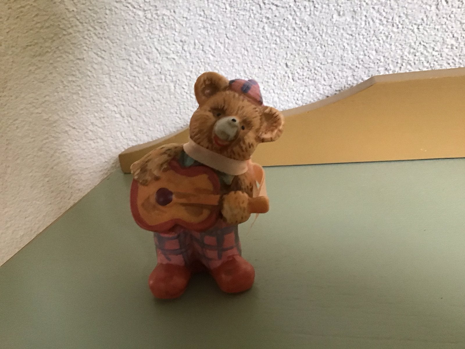 Nieuw Beeldje Beer met gitaar, Verzamelen, Ophalen of Verzenden, Nieuw, Dier