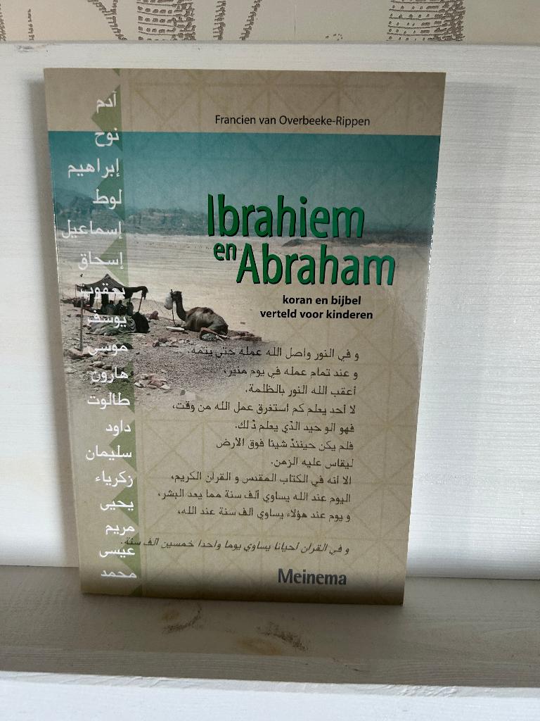Abraham en Ibrahim Koran en bijbel verteld aan kinderen, Ophalen of Verzenden, Zo goed als nieuw, Islam