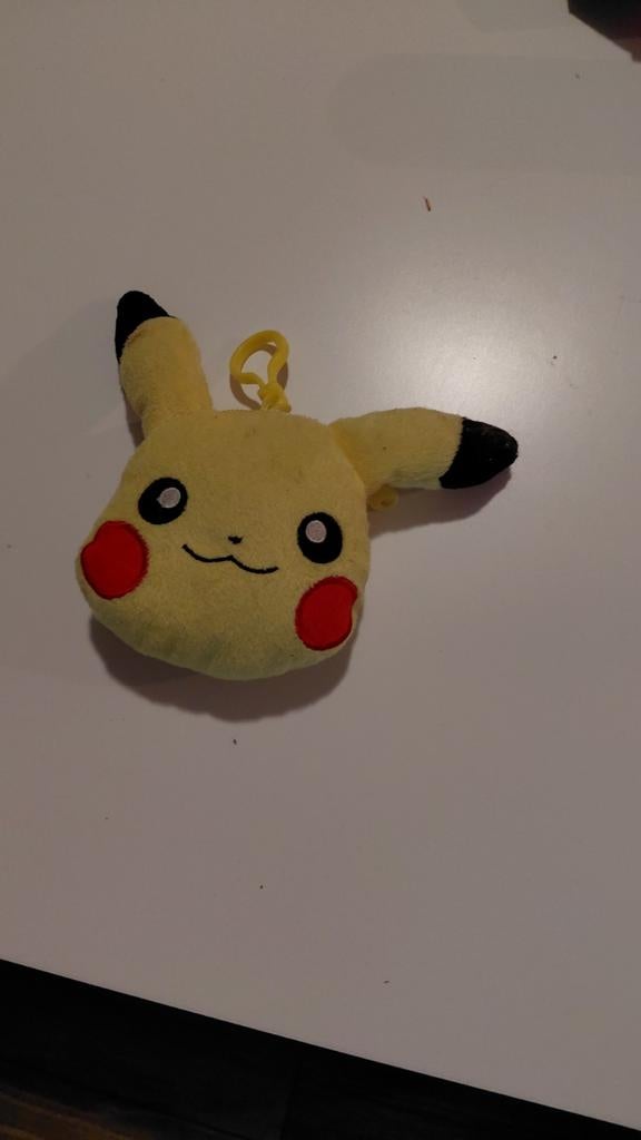 Pokémon Pikachu sleutelhanger knuffel, Ophalen, Gebruikt, Overige merken, Geel