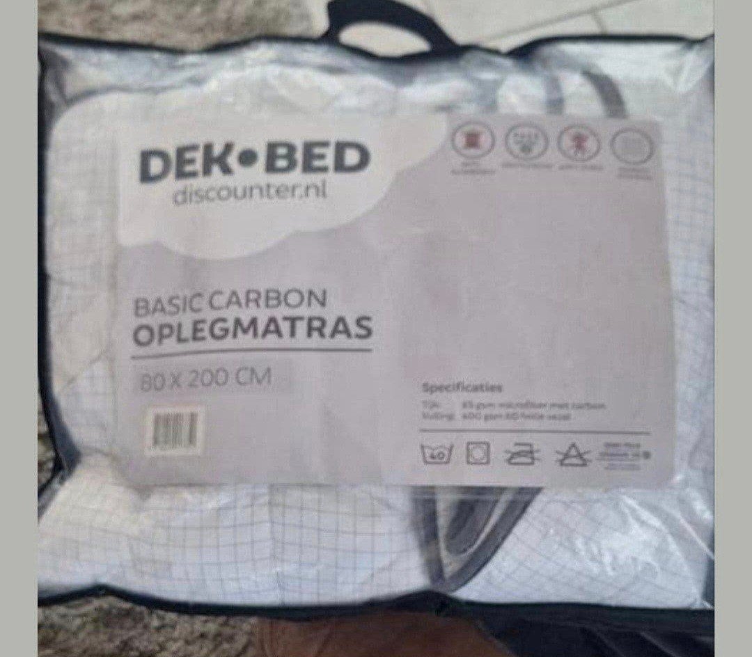 Te koop twee oplegmatrassen, Eenpersoons, Matrasbeschermer, Wit, Ophalen of Verzenden