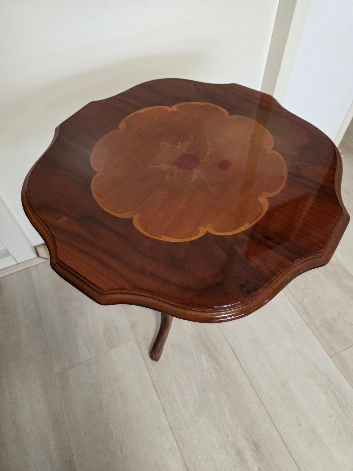 Antieke  bijzettafel, Ophalen of Verzenden, Rond, Minder dan 55 cm, 45 tot 60 cm