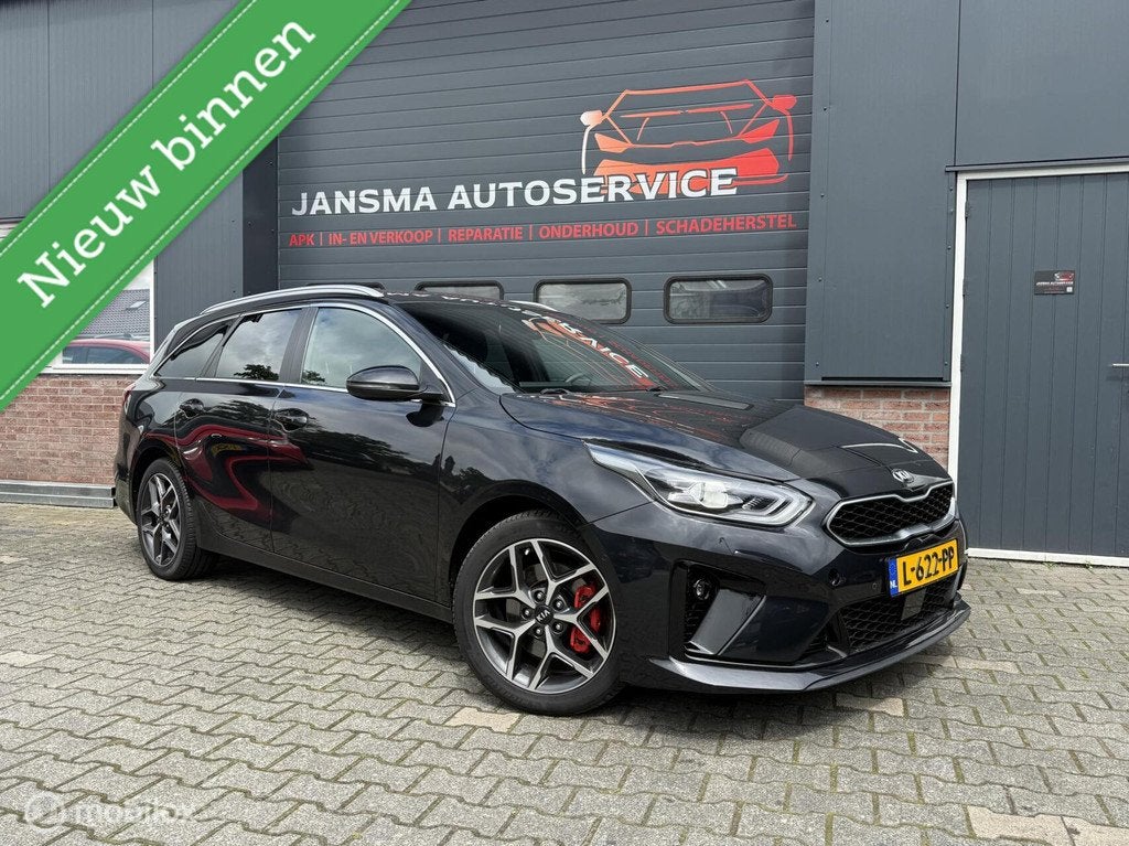 Kia Ceed GT-Line Automaat | Alcantara | 84DKM, Auto's, Kia, Bedrijf, Te koop, (Pro) Cee d, ABS, Achteruitrijcamera, Airbags, Airconditioning