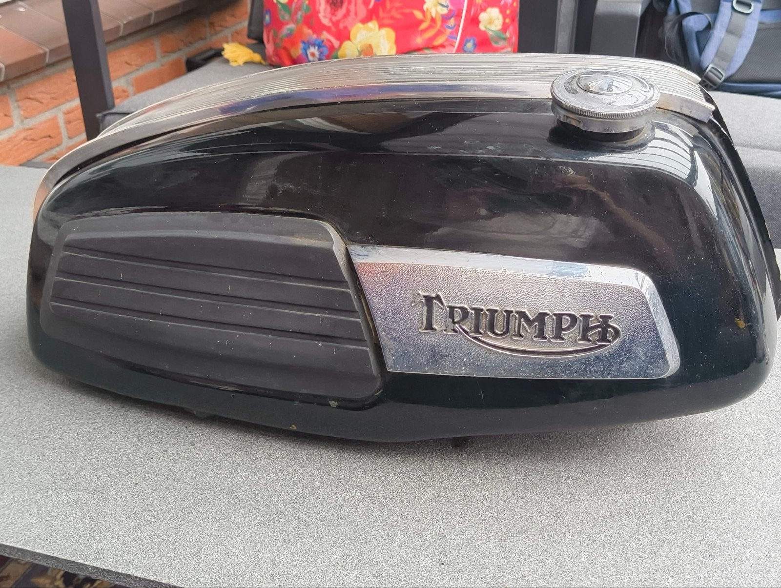Triumph benzinetank-  Breadbox, Ophalen of Verzenden