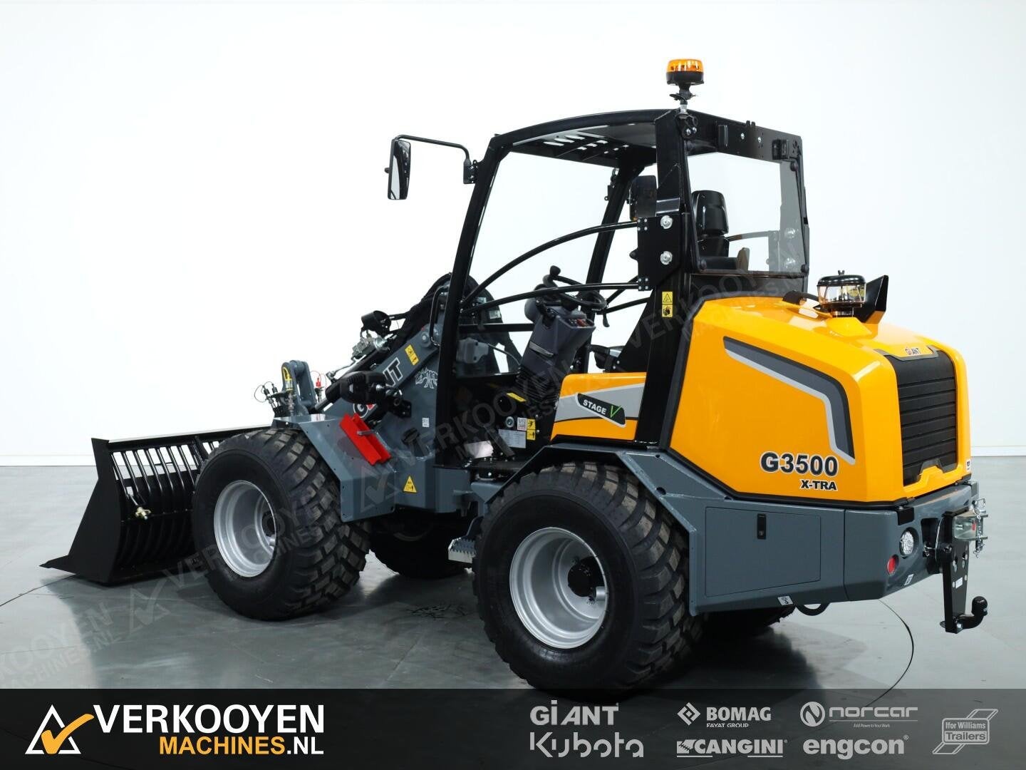 2026 Giant G3500 X-tra VK10766, Wiellader of Shovel