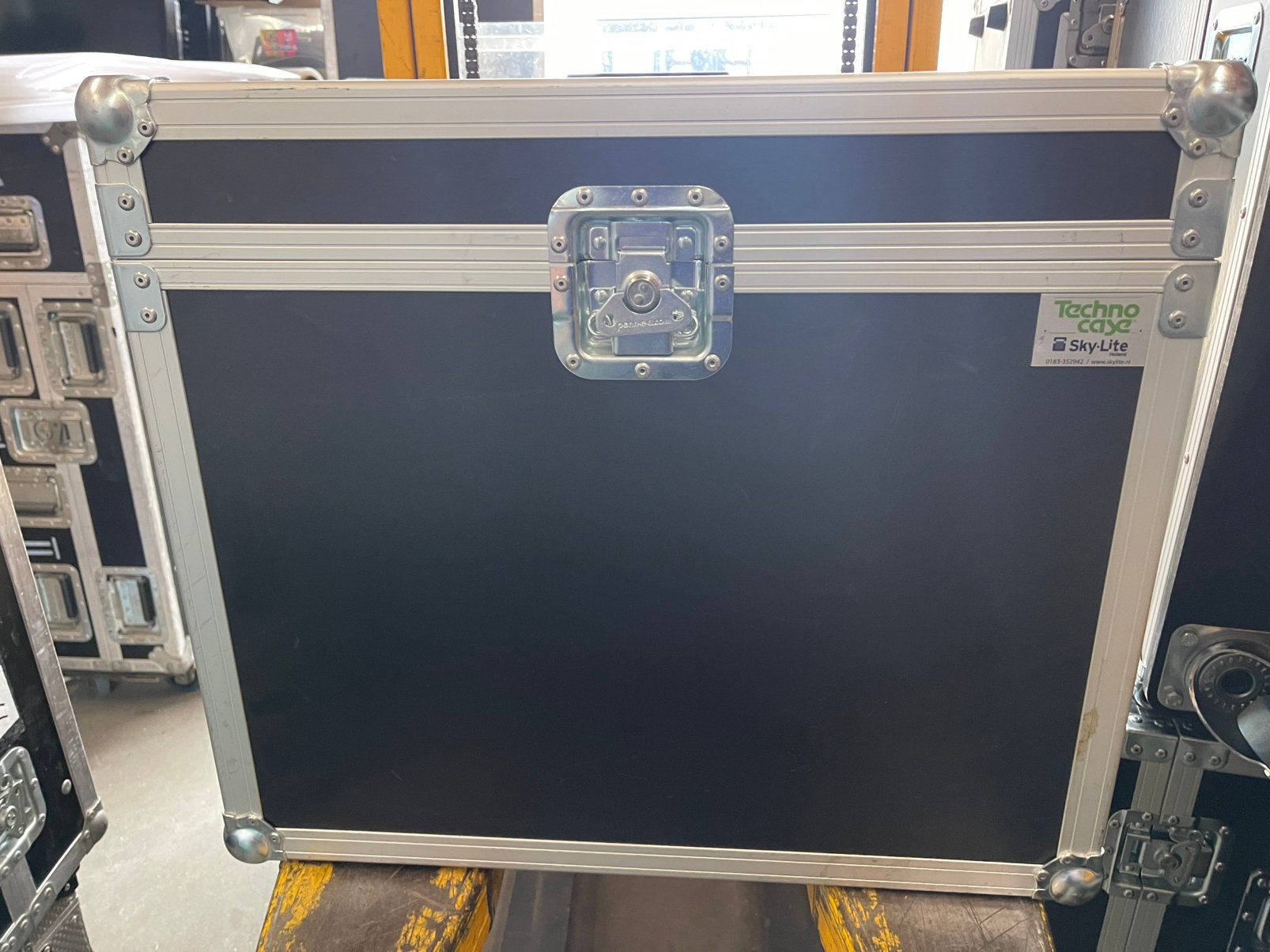 TECHNOCASE Flightcase NIEUW 58x26cm 42+8cm Hoog Klapdeksel, Ophalen, Nieuw, Overige instrumenten, Flightcase