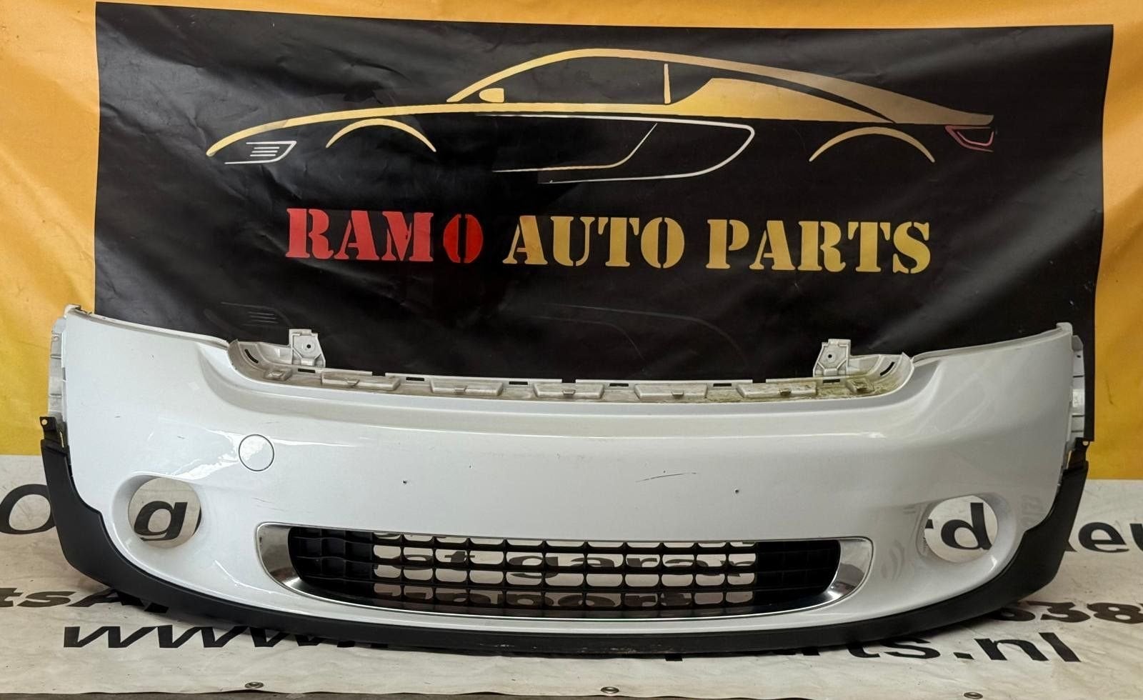 VOORBUMPER COMPLEET MET MISTLAMPEN MINI COOPER R56, Auto-onderdelen, Carrosserie en Plaatwerk, Gebruikt, -, Voor, -