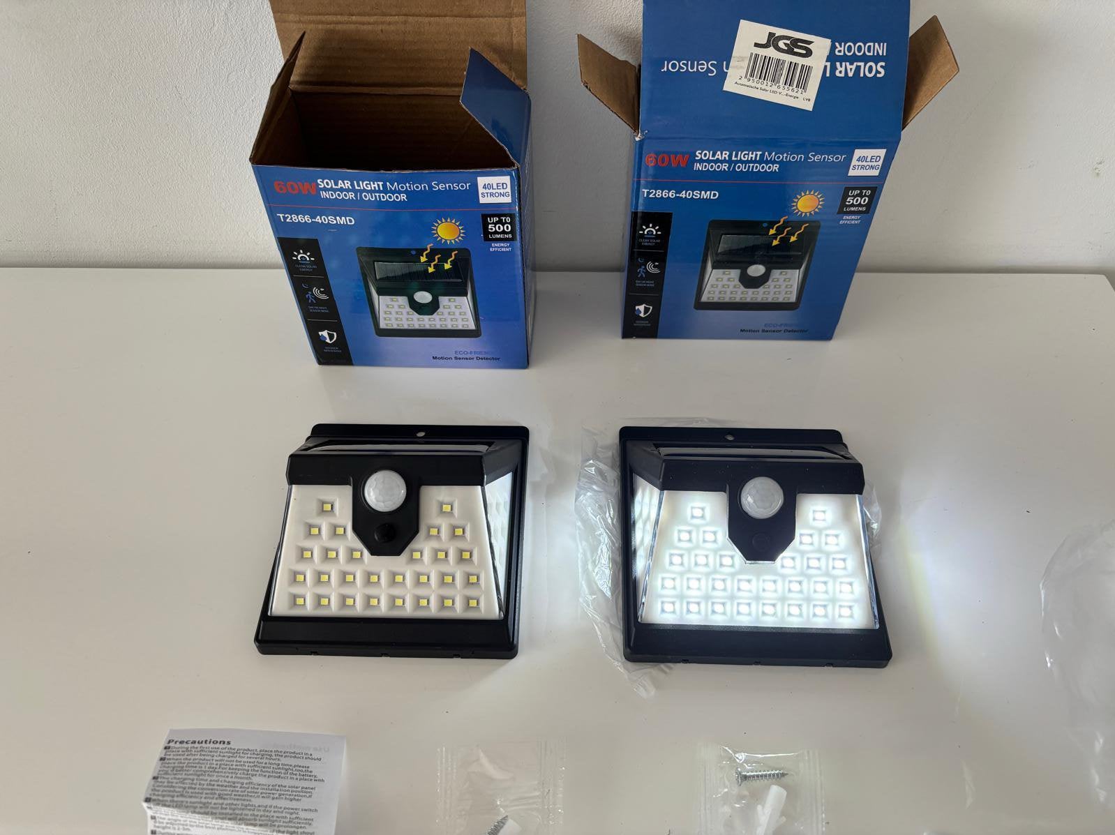 Solar Buitenlamp Bewegingssensor Buitenlamp op zonneenergie, Ophalen, Zonne-energie, Wandlamp, Nieuw