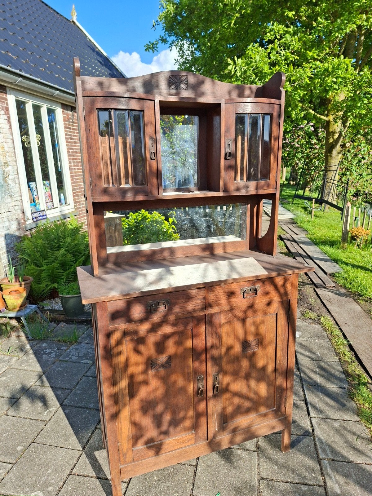 Antieke kast met spiegels en geslepen glas, Antiek en Kunst, Ophalen