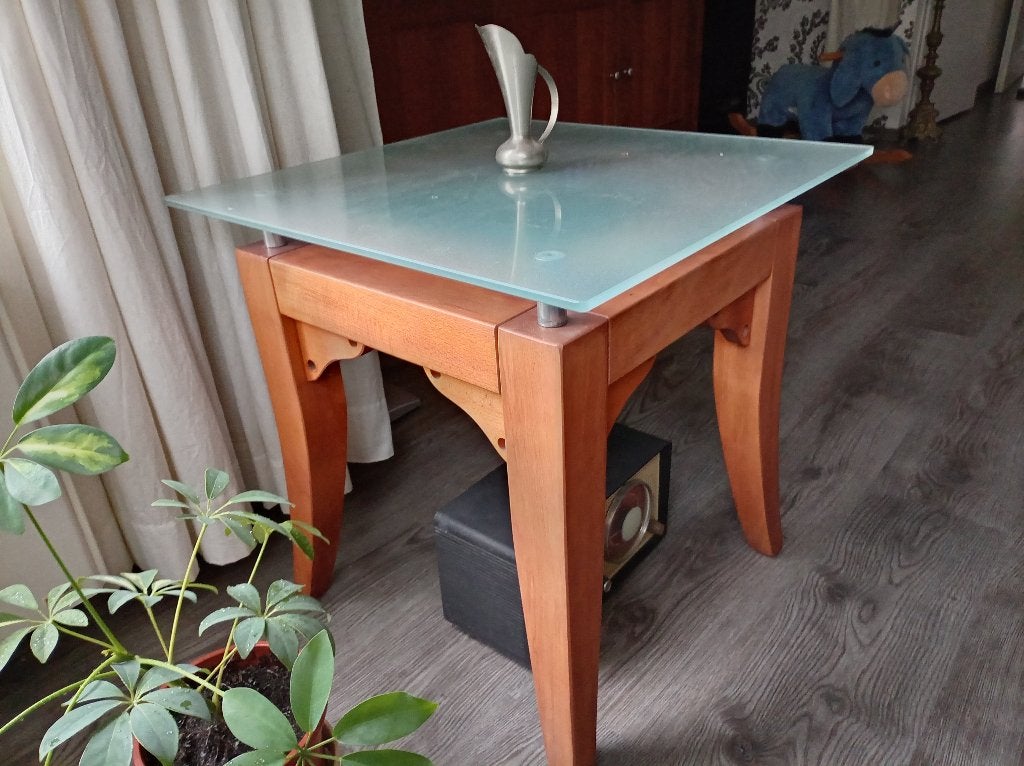Bijzettafel Kersenhout, Minder dan 55 cm, Vierkant, Zo goed als nieuw, Modern