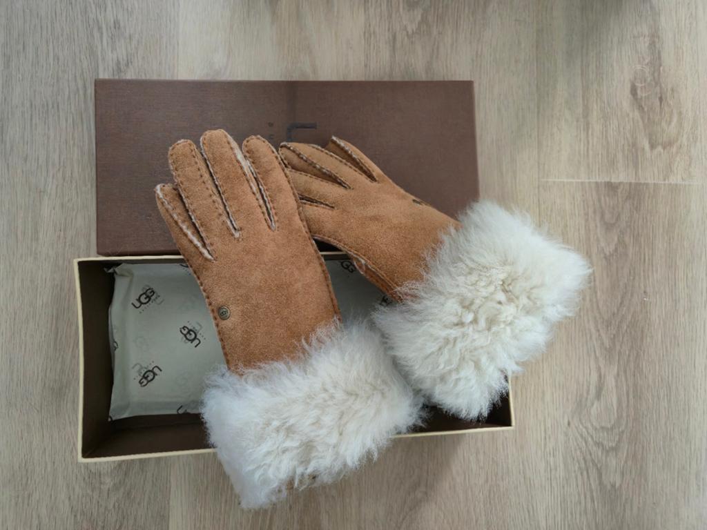 Ugg handschoenen mt L, UGG, Maat 42/44 (L), Nieuw, Ophalen of Verzenden