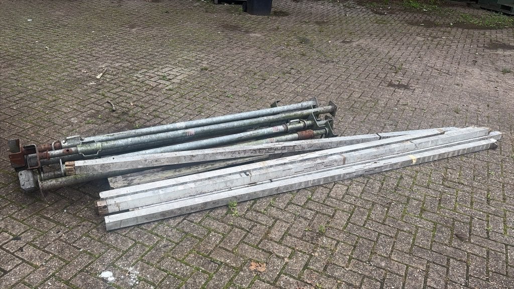 Bouw stempels, Ophalen of Verzenden, Zo goed als nieuw, Overige typen, Minder dan 2 meter