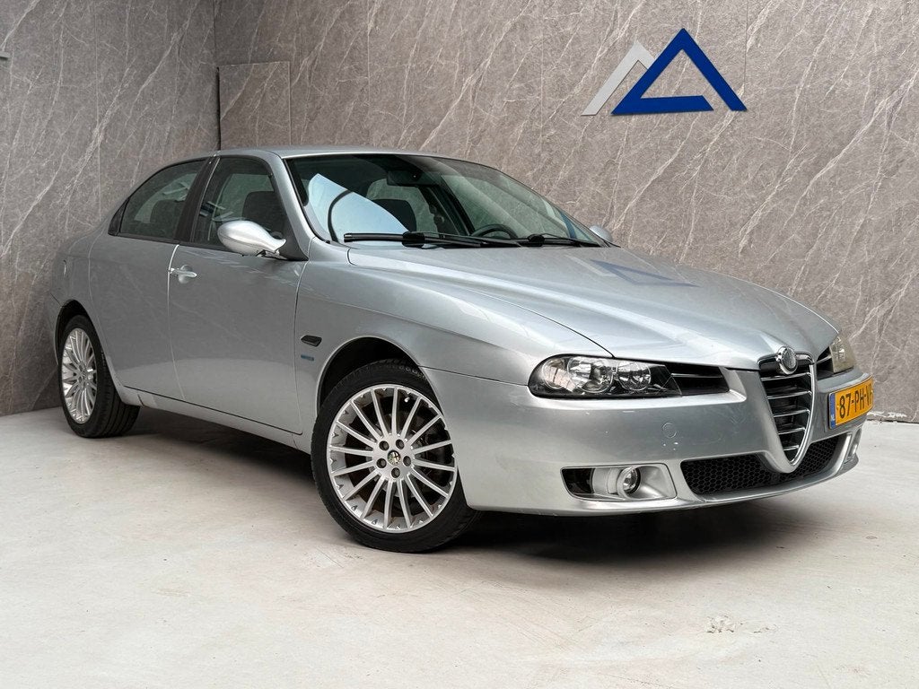 Alfa Romeo 156 1.8 T.Spark Impression / NAP / Rijdt Goed / A, Auto's, Alfa Romeo, Voorwielaandrijving, Stof, Gebruikt, Zwart