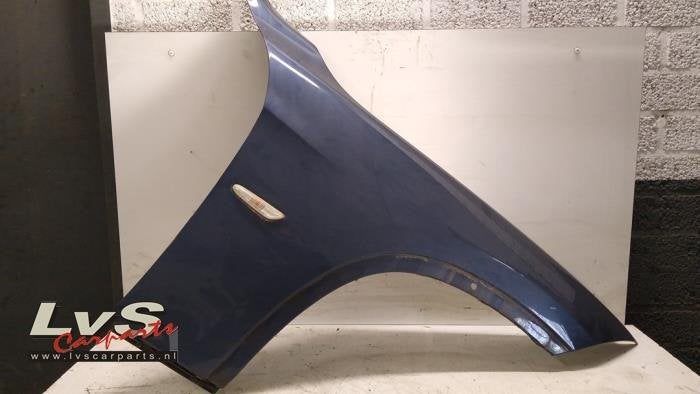 Scherm rechts-voor van een BMW X1 (B07), Gebruikt, -, -, Ophalen of Verzenden